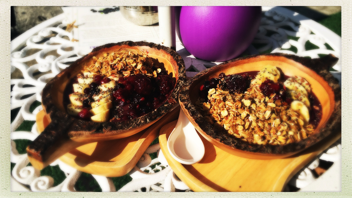 Leckere Acaii Bowl auf der Soi Combat