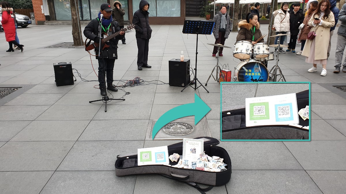 Straßenmusiker akzeptieren WeChat Pay